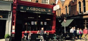 GROGAN’S CASTLE LOUNGE